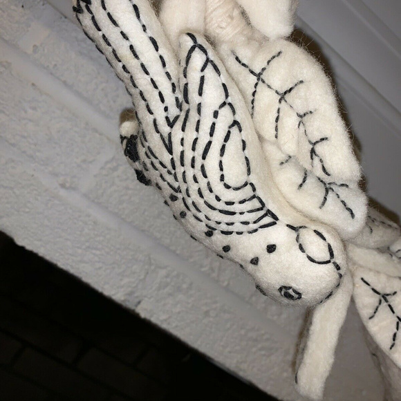 Anthropologie Felted  Songbird Bird Garland NWOT - Picture 6 of 8